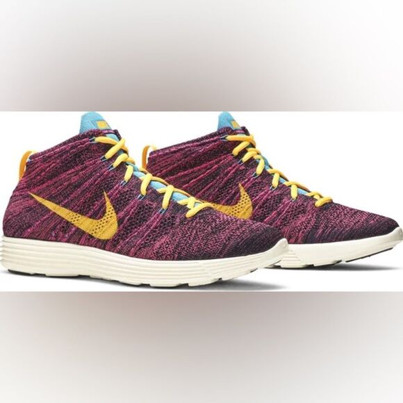 EUC Nike Lunar Flyknit Chukka Grand Purple Laser Orange